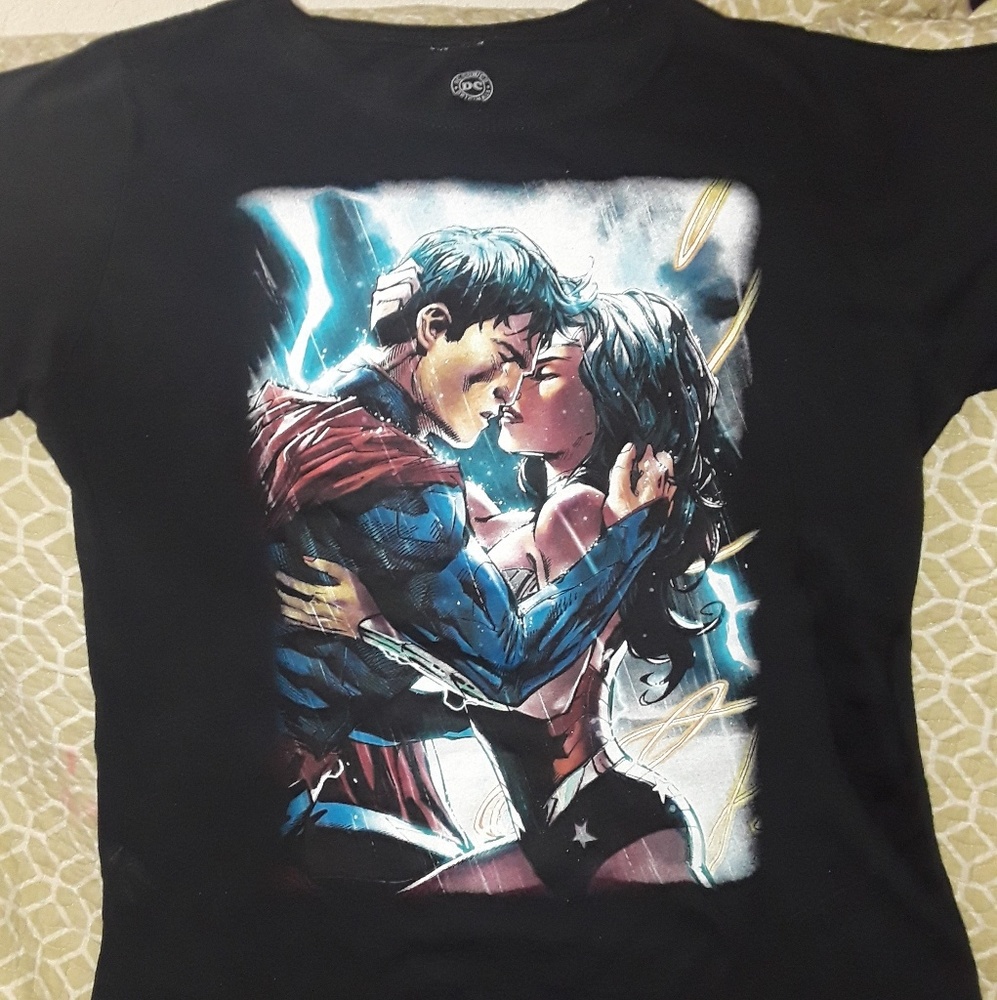 D. C Superman kissing Wonder woman graphic tee